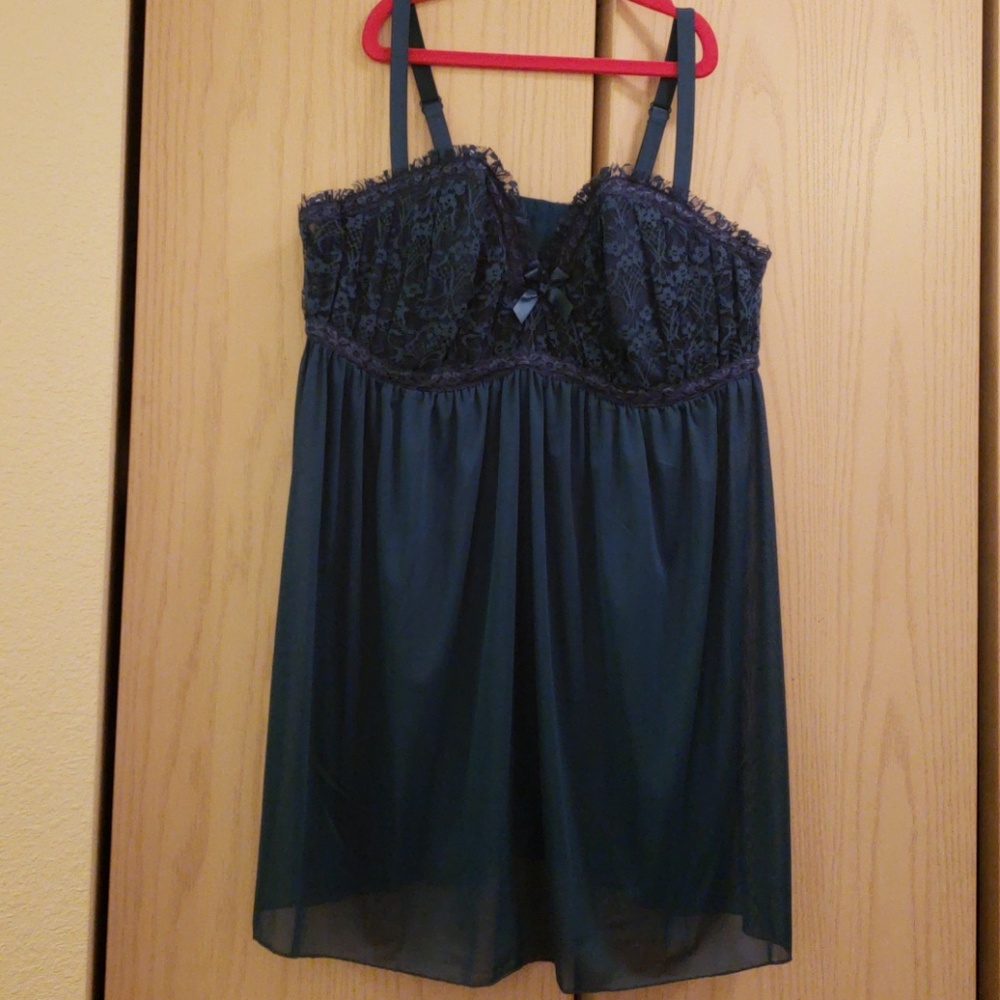 Torrid Dark Blue Lace Underwire Chemise Size 2